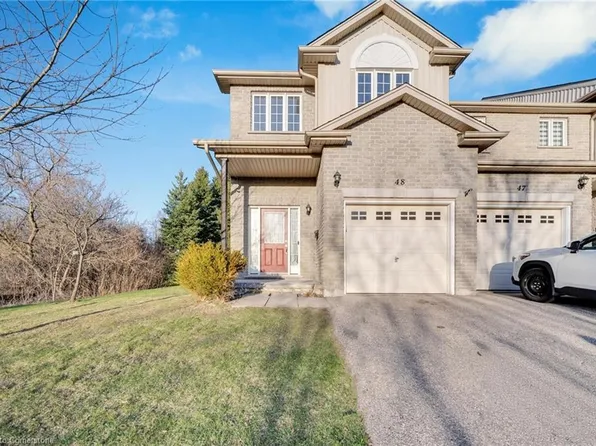 105 Pinnacle Dr #48, Kitchener, ON N2P 1B8