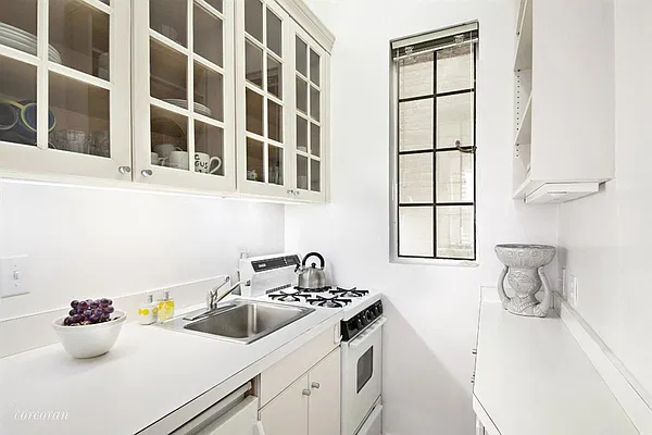 Rented by Corcoran | media 2