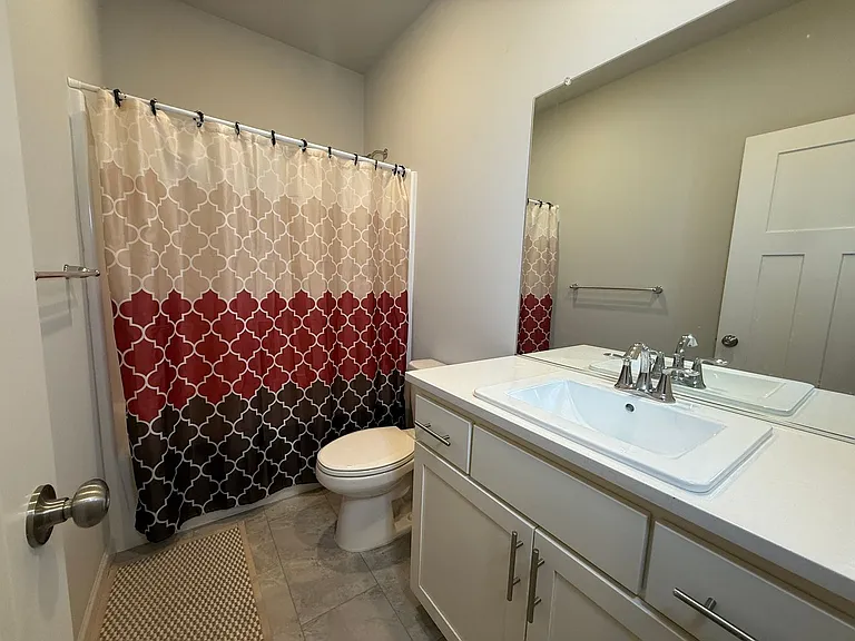 4057 SW Reindeer Ave — Photo 6
