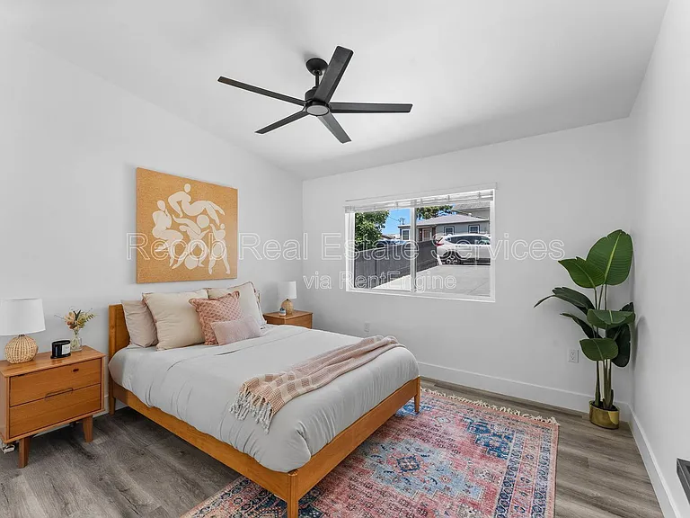 2722 Nye St #2 — Photo 7