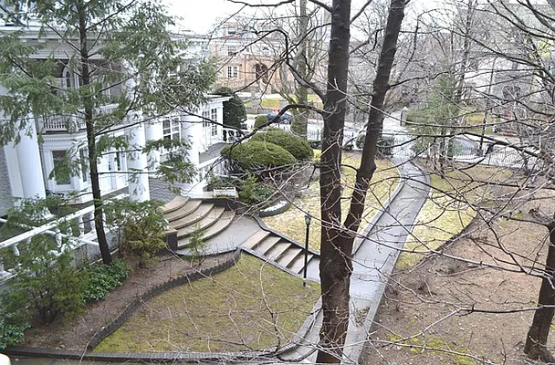 Sold by Calabrese Real Estate | media 38