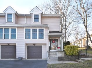 42 Mountain Laurel Ln UNIT D, Brielle, NJ 08730