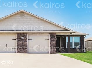 4009 E Thomas St #B, Siloam Springs, AR 72761
