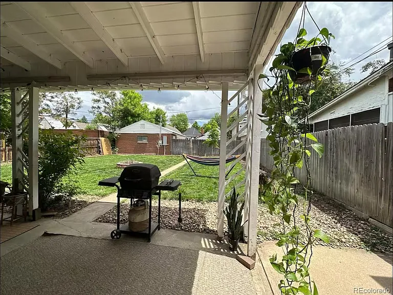 164 S Ogden St — Photo 26