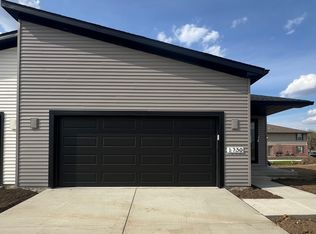 1730 Millstone Dr, Normal, IL 61761