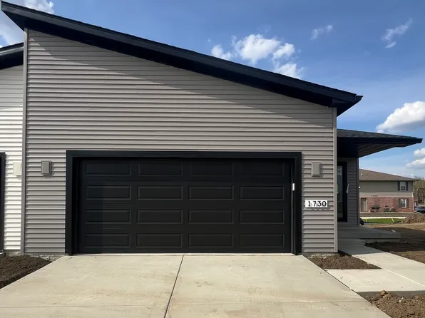 1730 Millstone Dr, Normal, IL 61761