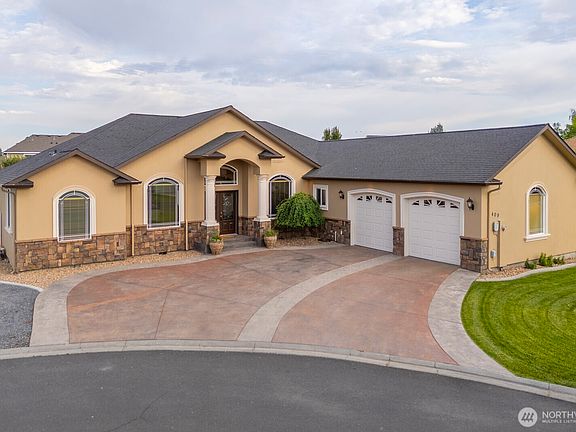 4th image of 409 Dream Street SE