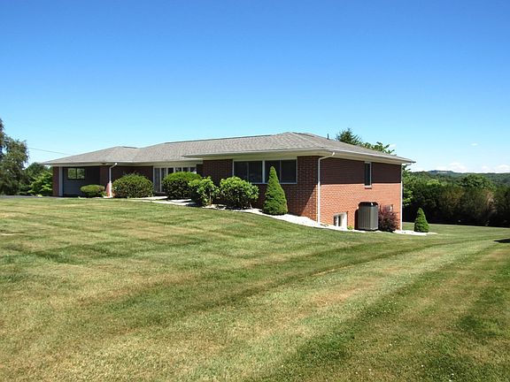 2nd image of 277 Edgewood Dr
