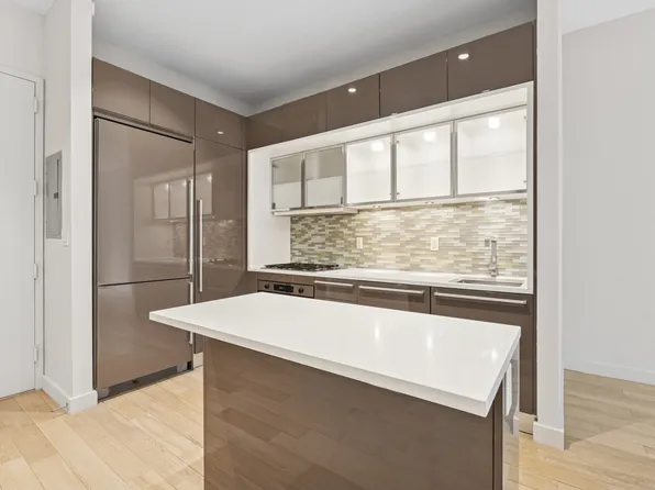 75 Wall Street image 2 of 10