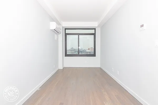 Rented by MySpaceNYC | media 36