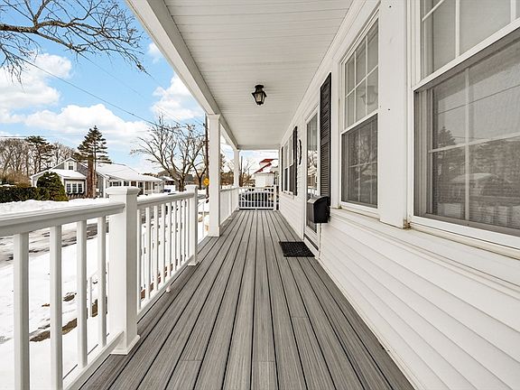 3rd image of 1027 Kenmore St