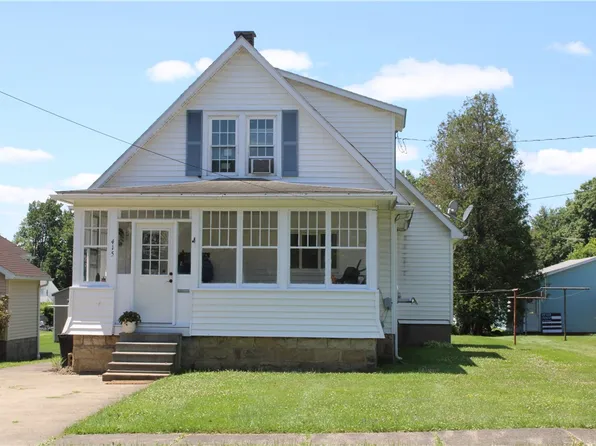 415 N Elk Ave, Kane, PA 16735
