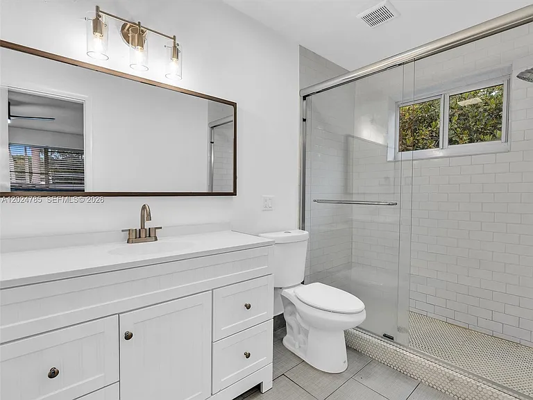 4500 SW 42nd Ter — Photo 38