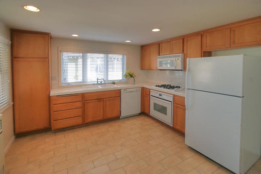 1st image of 1434 Laguna St