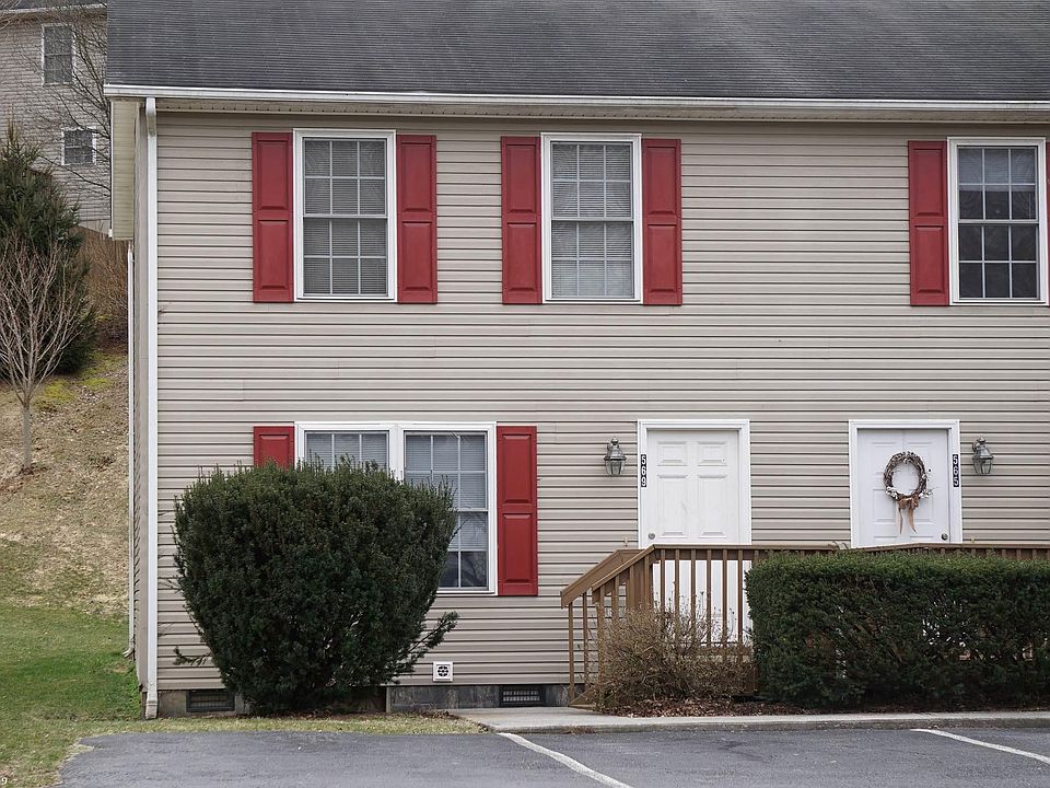 1st image of 569 School Ln