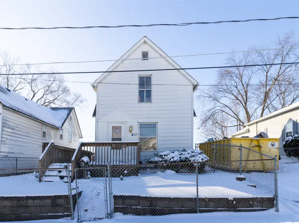 817 Walker St, Des Moines, IA 50316