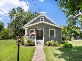 188 Anderson Rd, Asbury, NJ 08802