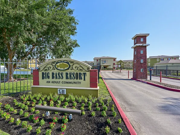 Big Bass Apartments
