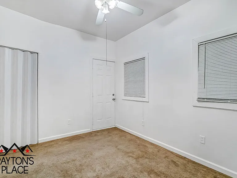 324 34th St SE — Photo 24