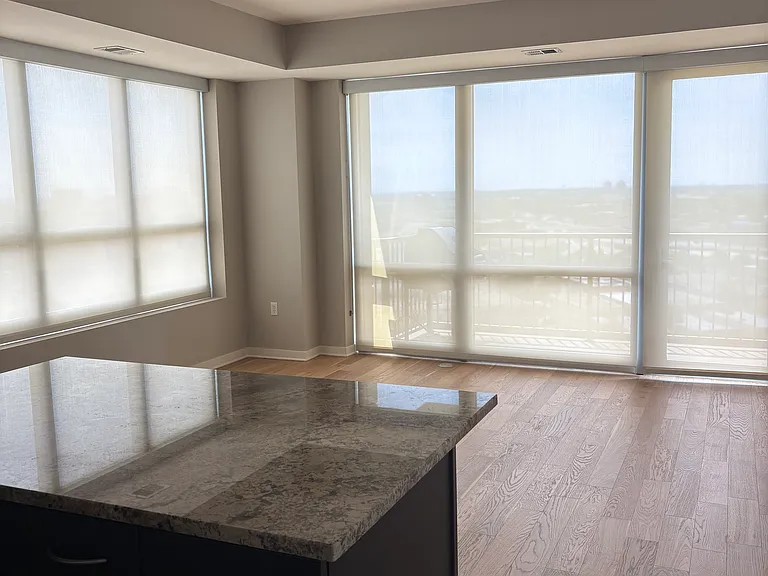 929 Portland Ave #1806 — Photo 8