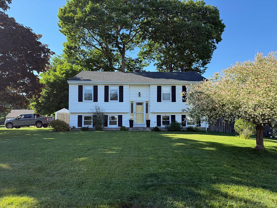 1st image of 19 Nelsen Rd