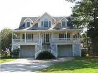 8699 Palmetto Rd, Edisto Island, SC 29438