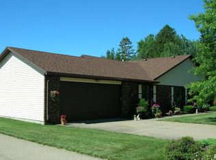 2101 Maple Ave, Macomb, IL 61455