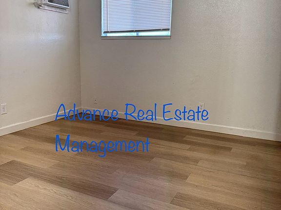 5th image of 5872 Belleview Ave #5866