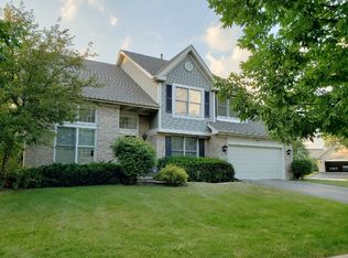 1350 E Thacker St, Schaumburg, IL