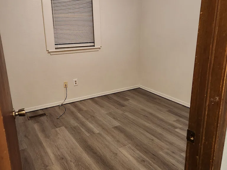 216 Klondike Dr — Photo 6