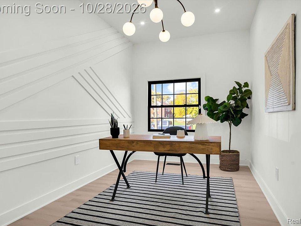 276 Marston St, photo 16