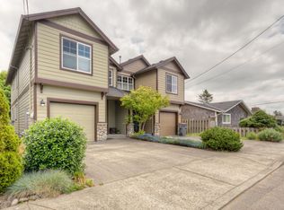 1061 S Columbia St, Seaside, OR