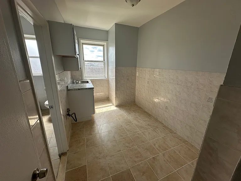 624 Dr Martin Luther King Jr Blvd #19 — Photo 2