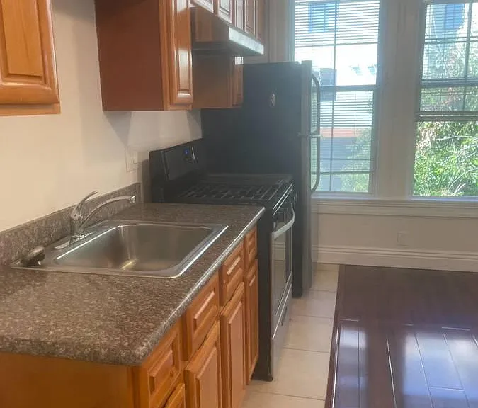 4728 Shattuck Ave #30A — Photo 5