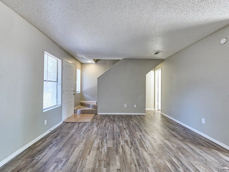 Cedar Ridge Townhomes — Photo 2