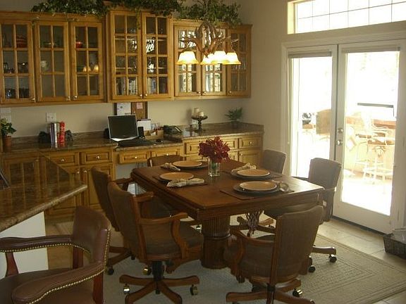Breakfast Nook Opens Up To The Backyard