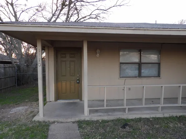 1110 Suburban St, Cedar Hill, TX 75104