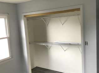 356 Mayfield Ave APT C, Valparaiso, IN 46383