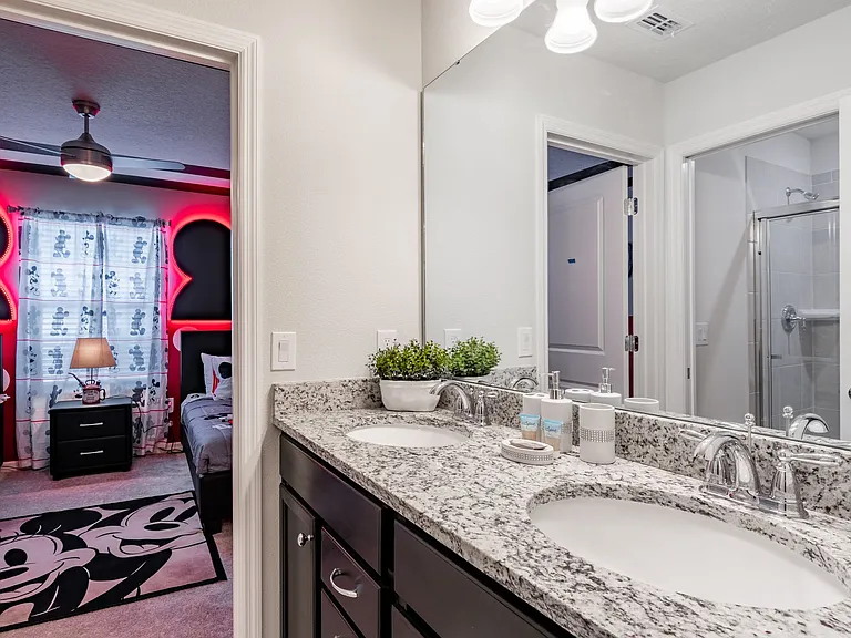 2276 Lelani Cir — Photo 33