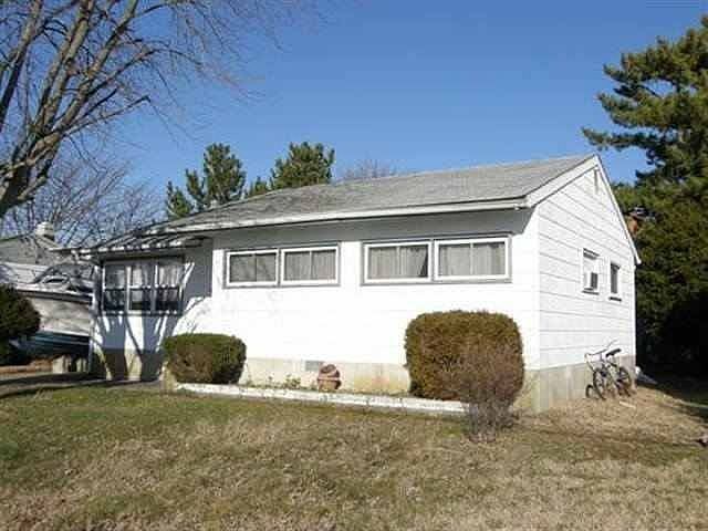 1st image of 213 Bartram Ln