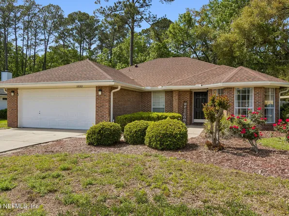 1033 WHIRLAWAY Circle N, Jacksonville, FL 32218