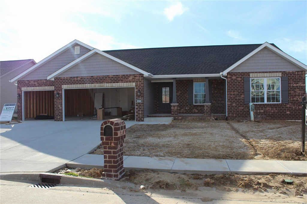 1042 Creekside Dr, Waterloo, IL 62298 Zillow
