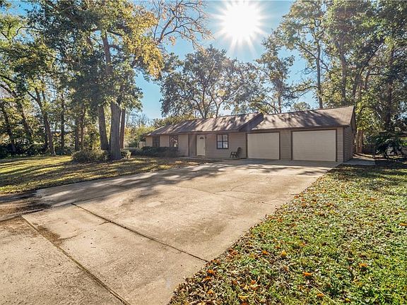 2nd image of 208 N Deerfield Dr
