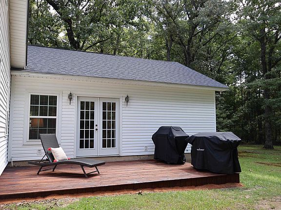 5th image of 165 Allen Dr
