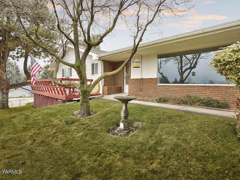 1st image of 410 N 35th Ave