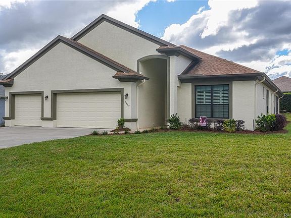 2nd image of 2559 N Brentwood Cir