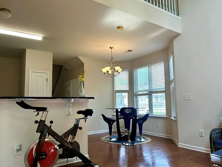 220 Stone Park Dr — Photo 10
