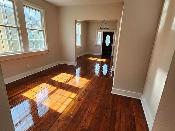4th image of 1704 Abundance St #1704