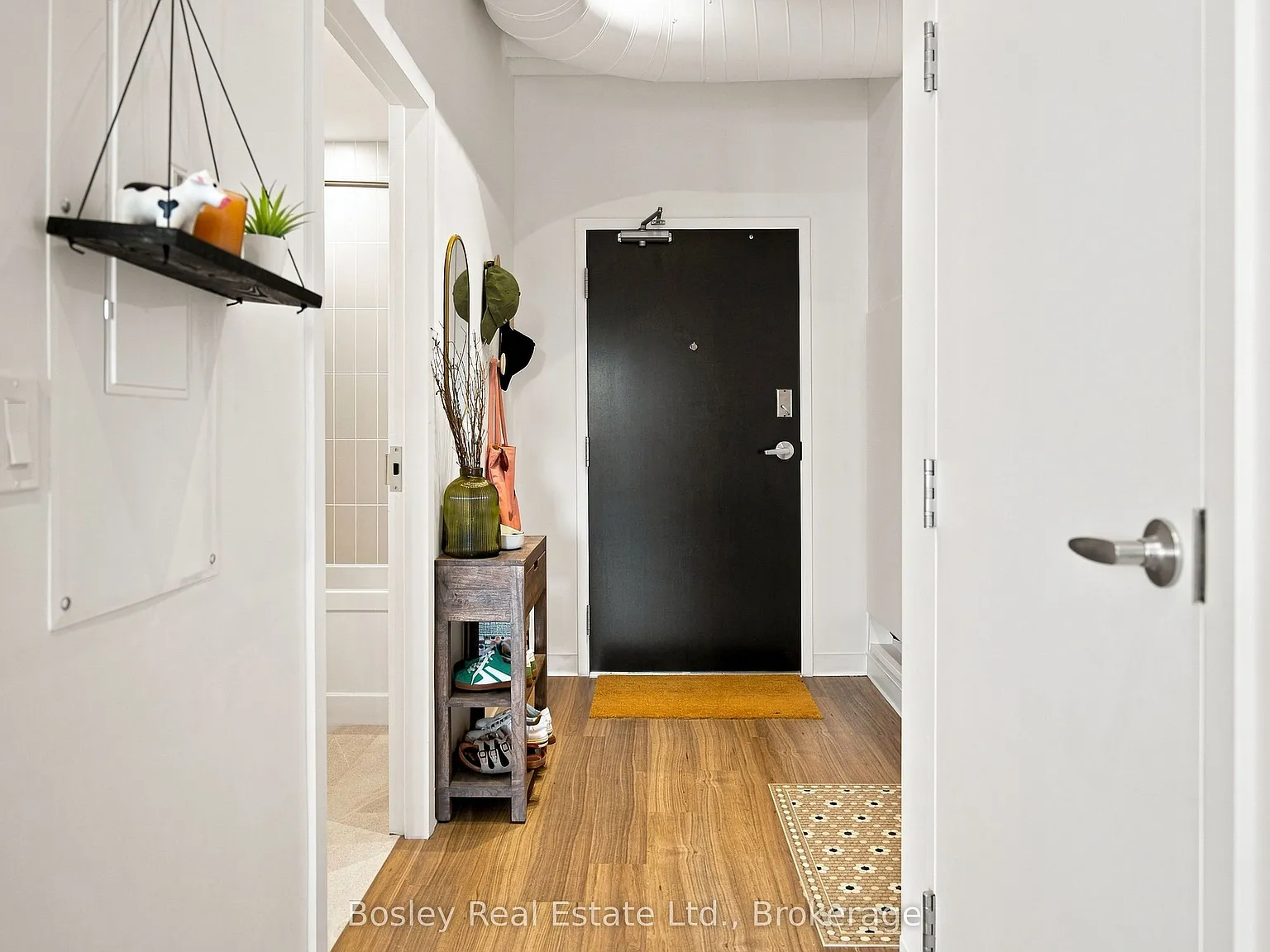 2 bed, $3,000 — Photo 2