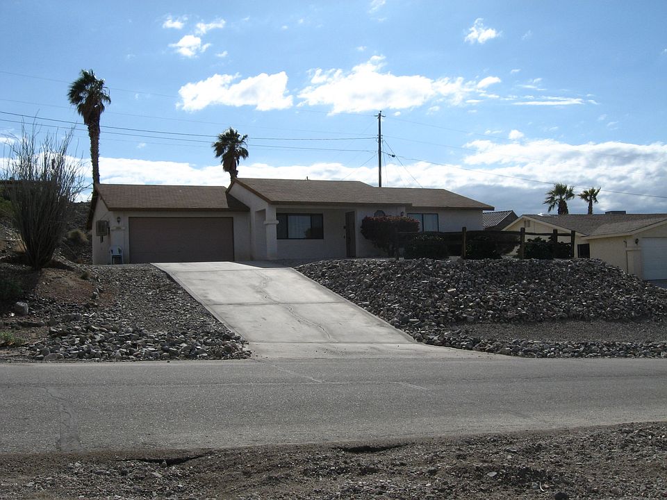 1st image of 3024 Maracaibo Dr